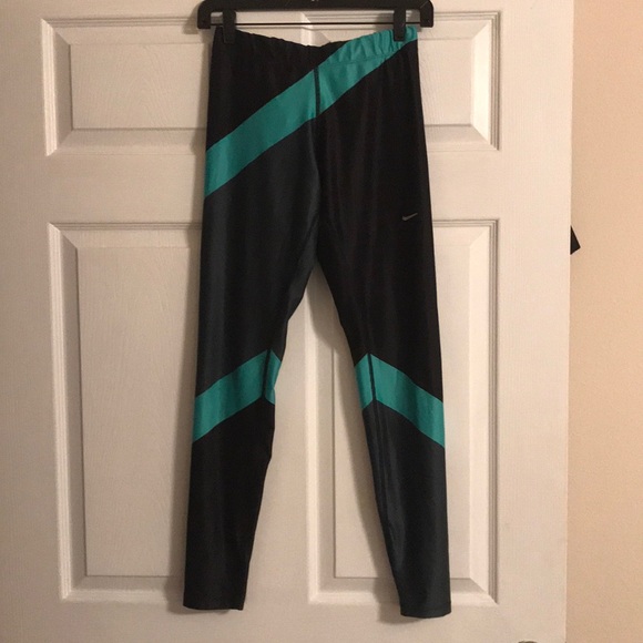 Nike Pants - Nike running/yoga pant